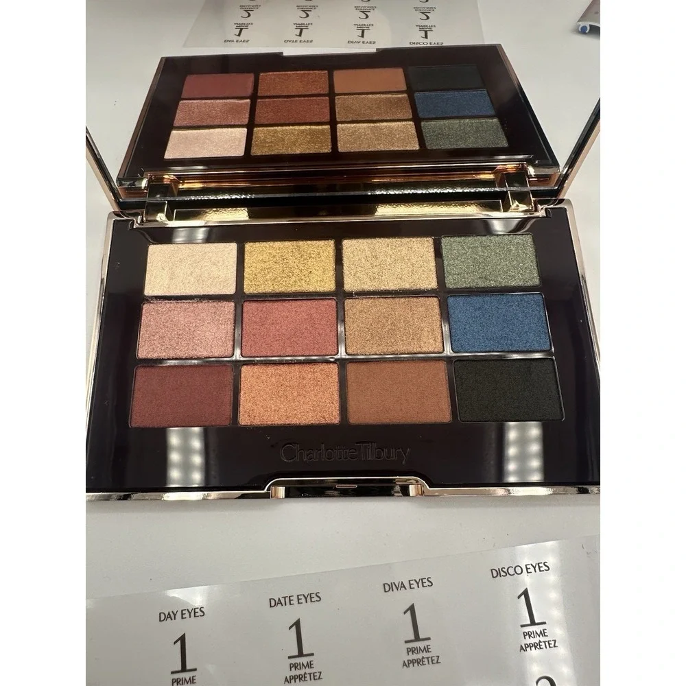 Charlotte Tilbury THE ICON Palette Limited Edition Eyeshadow Palette. Shimmery